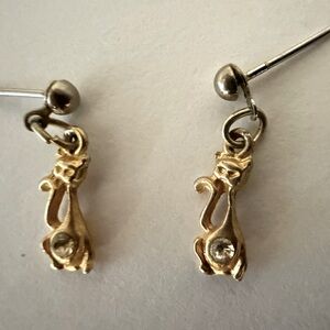 Gold Tone Cat Earrings